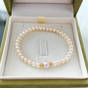 Serene Harmony Pearl Bracelet