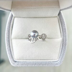 Aria Loop Akoya Ring