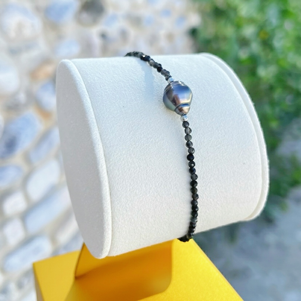 Prismaré Obscura Bracelet - Image 2