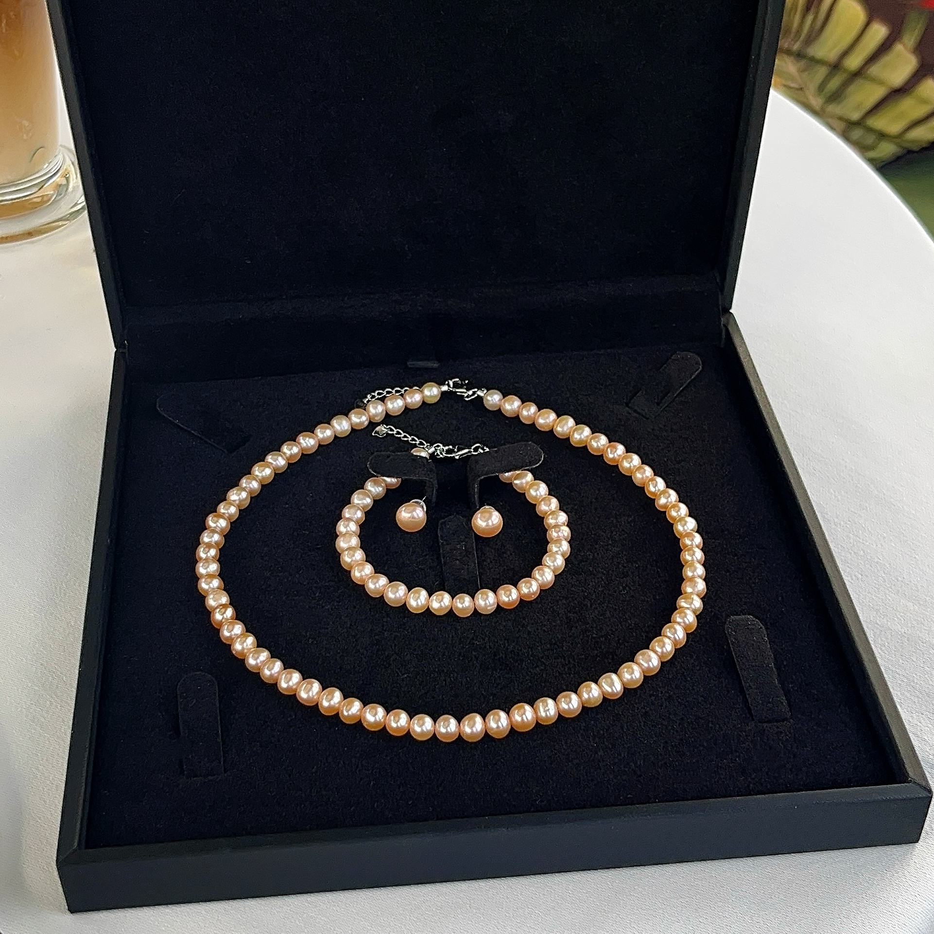 The Pods × Catherine Chen - Classic Pearl Breakfast Privilege Set - Image 2