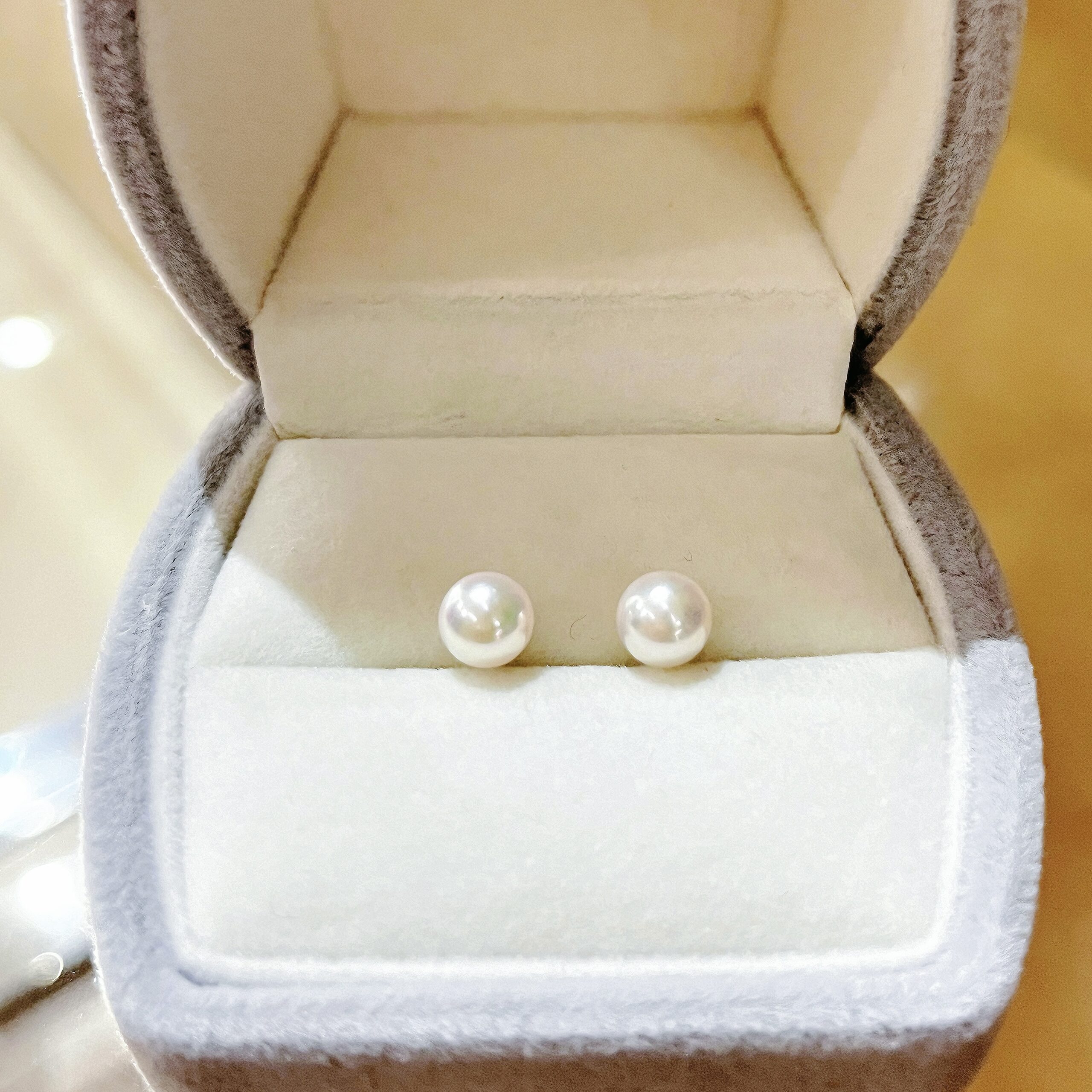 Akoya Studs-4mm - Image 2